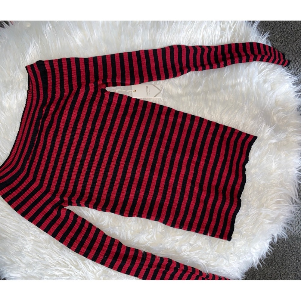 Burgundy & black striped Forever 21 Size Small